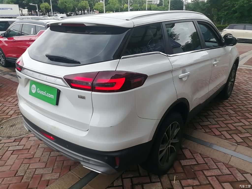 Geely Boyue, 2021 7
