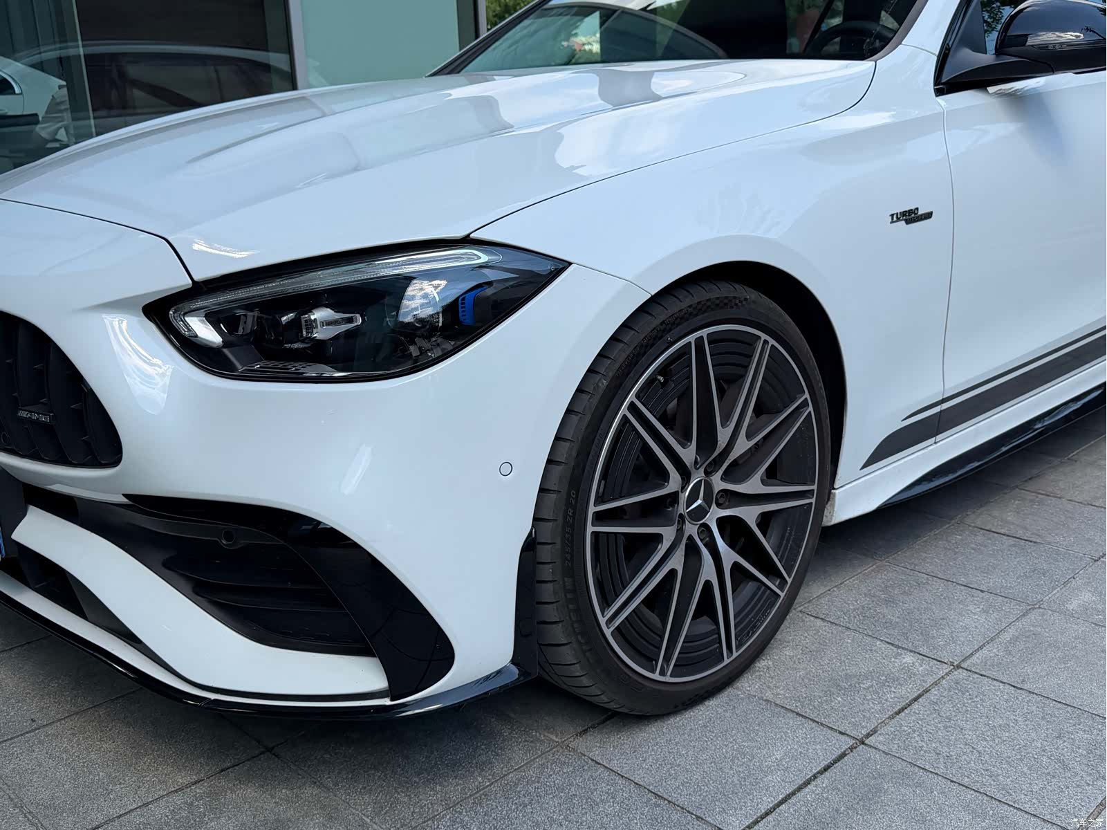 Mercedes-Benz C-Class, 2025 18
