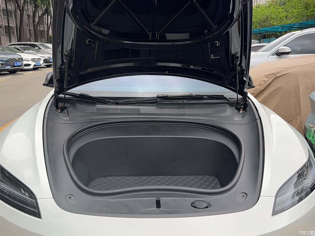 Tesla Model 3, 2023 20