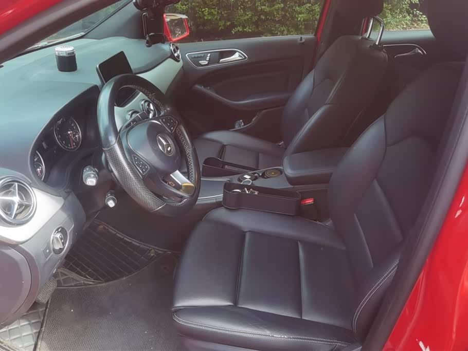 Mercedes-Benz Class B