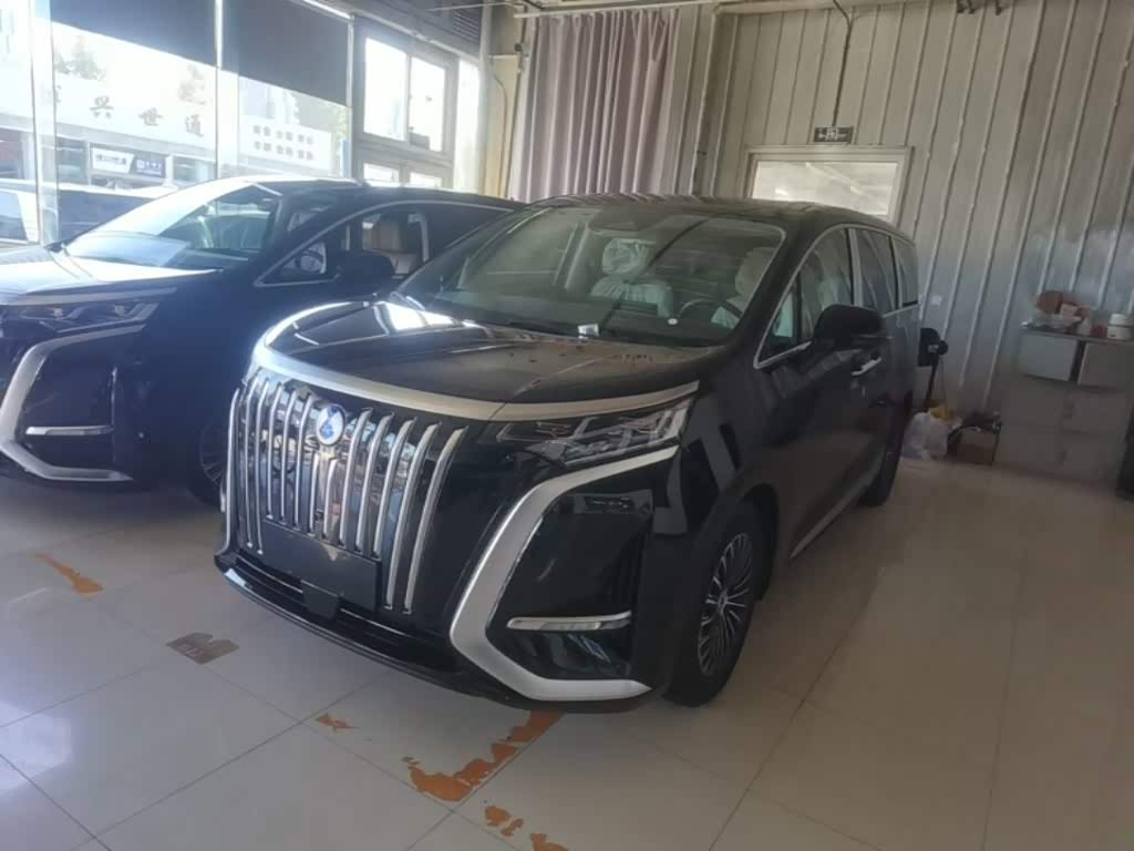 Denza D9 2024 EV 620 Premium