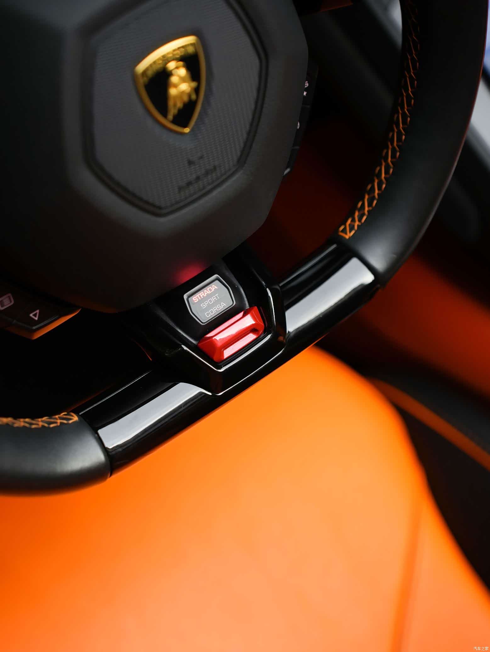 Lamborghini Huracán, 2022 23