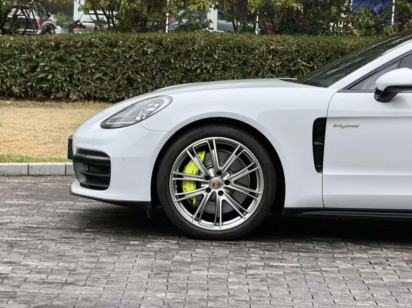 Porsche Panamera, 2022 3