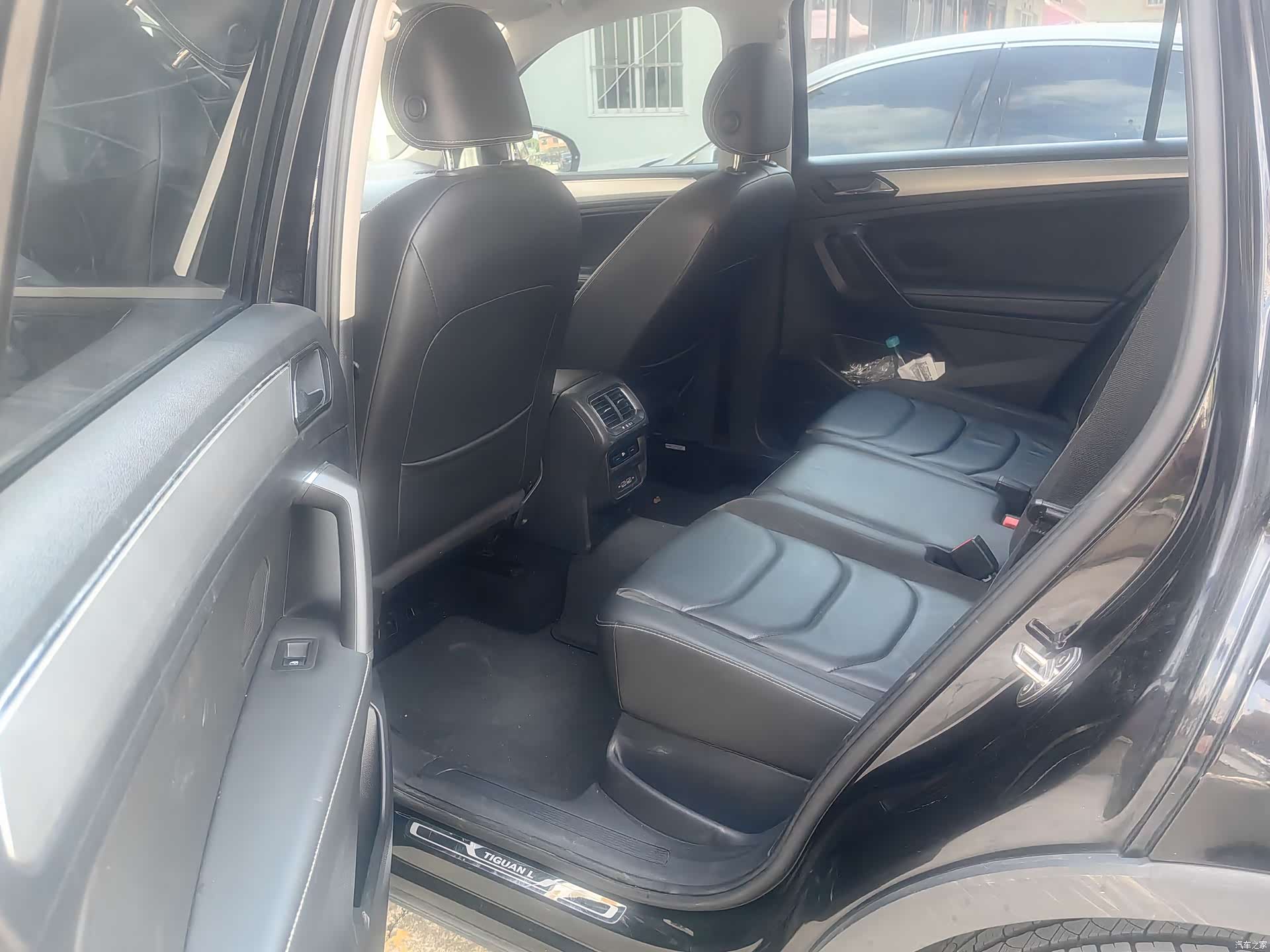 Volkswagen Tiguan L, 2019 все фото