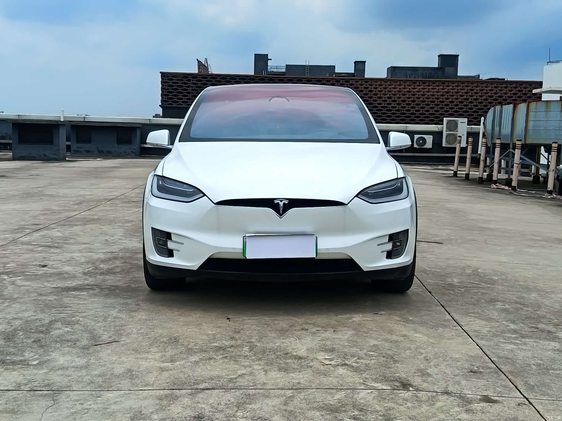 Tesla Model X, 2017 все фото