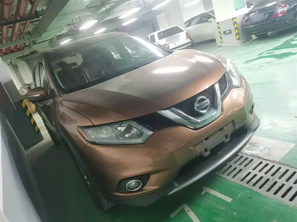 Nissan Qijun