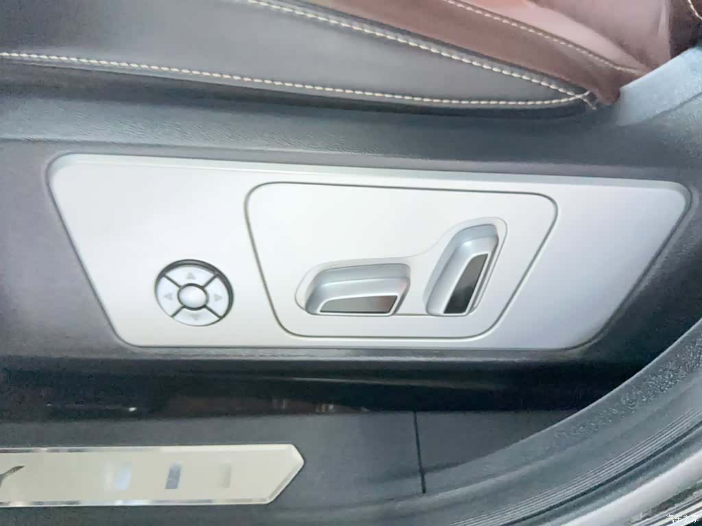 WEY VV6, 2021 12