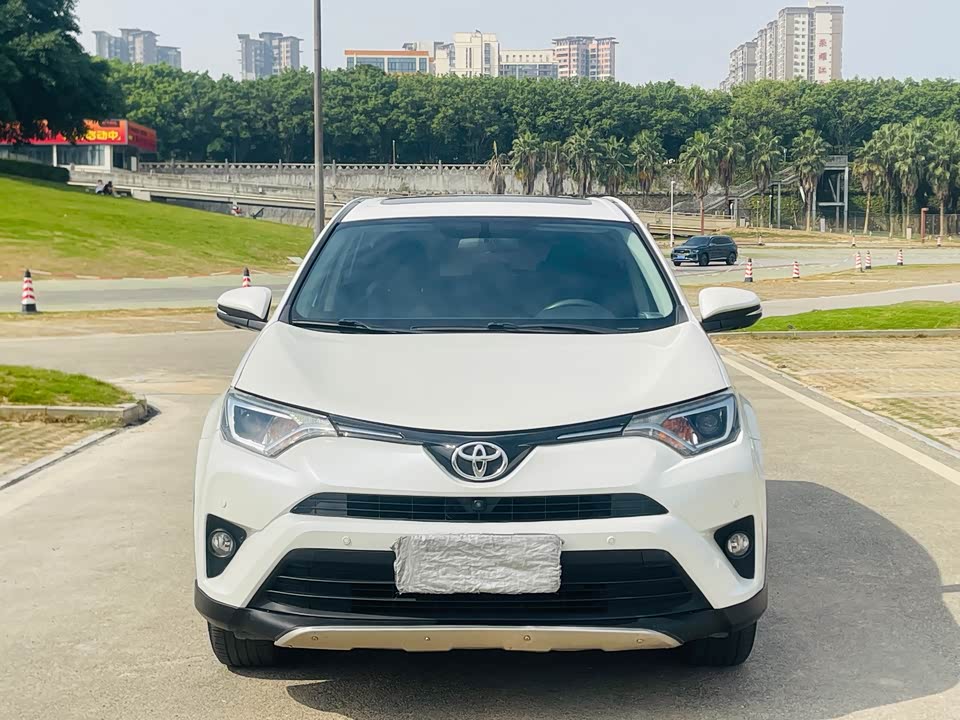 Toyota RAV4 Rongfang