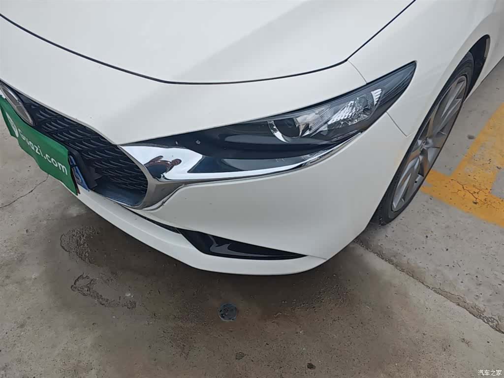 Mazda Mazda3, 2023 24
