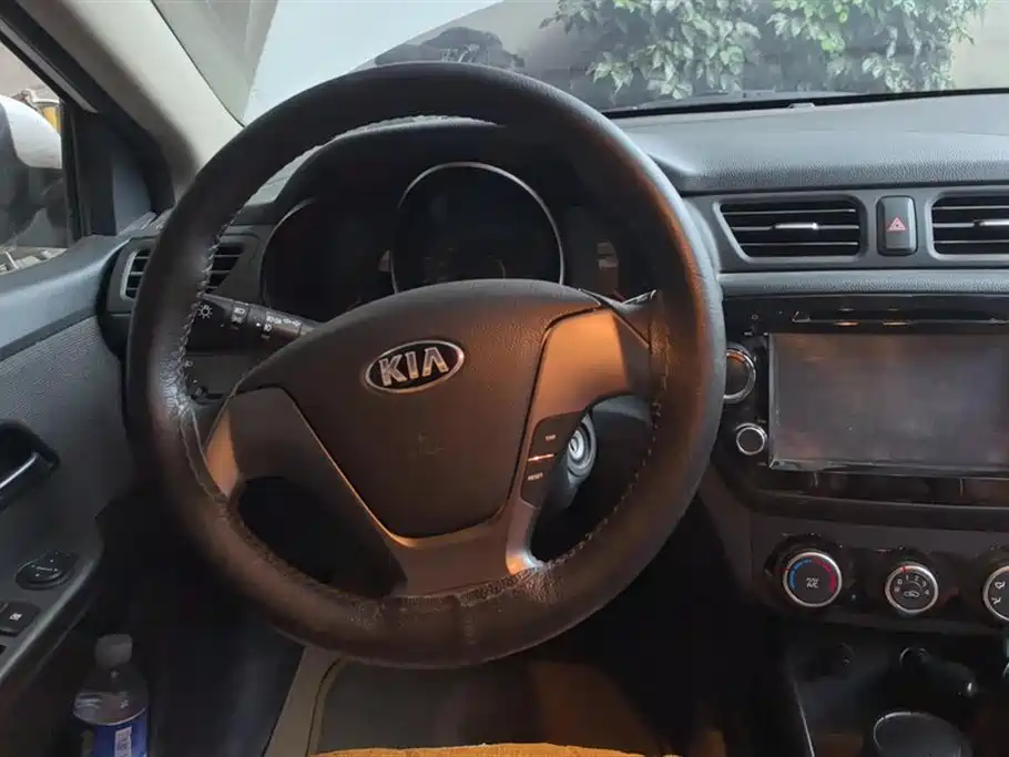 Kia K2