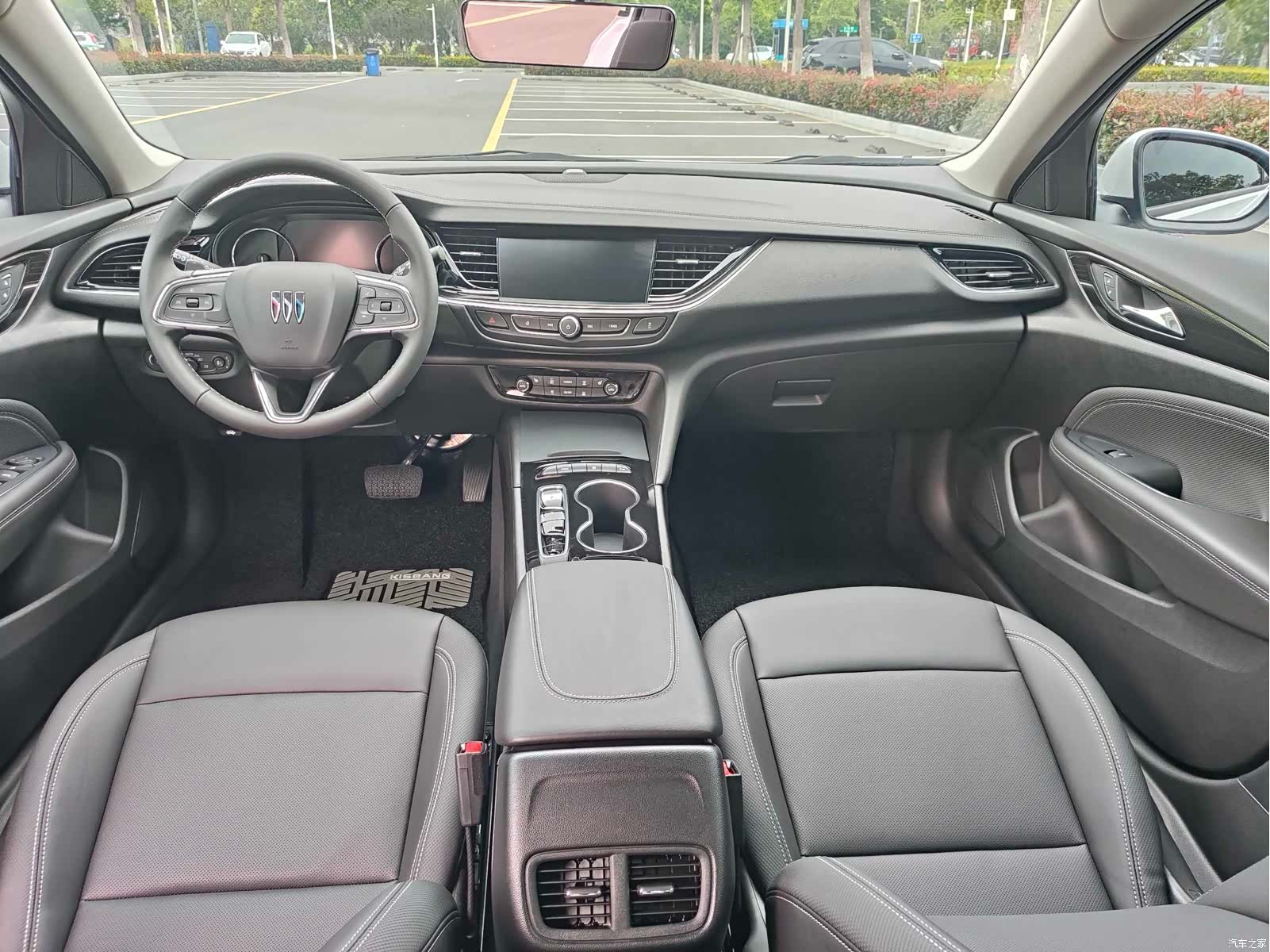 Buick Regal, 2025 13