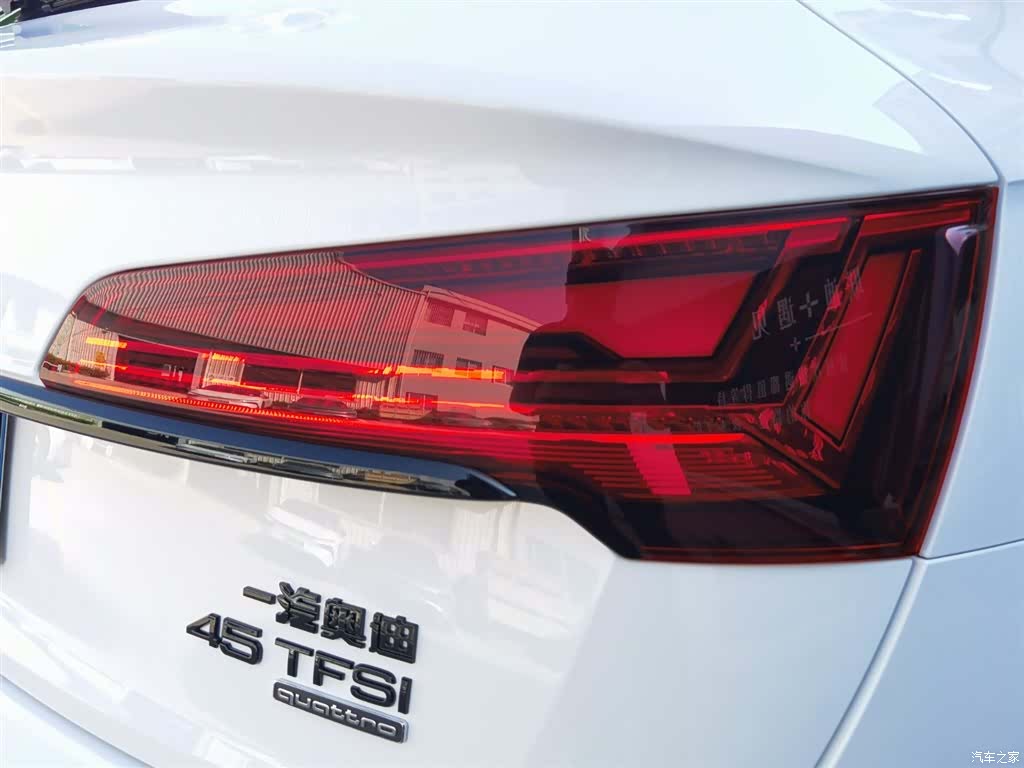 Audi Q5L, 2023 30
