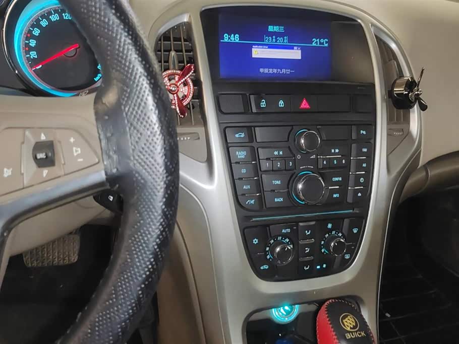 Buick Yinglang