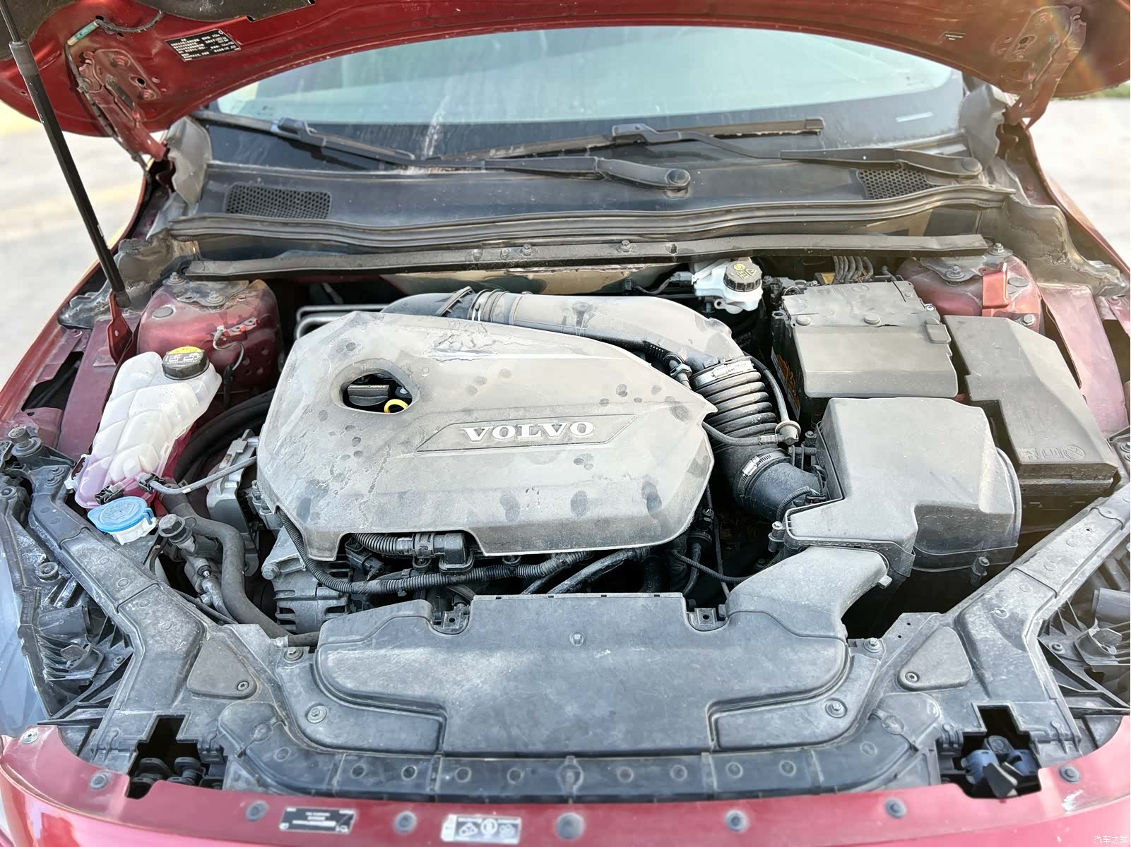 Volvo V40, 2015 17
