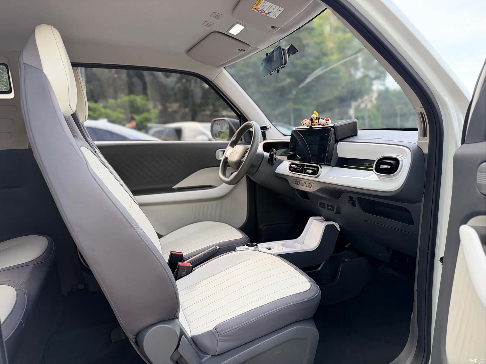 Geely Panda, 2025 9
