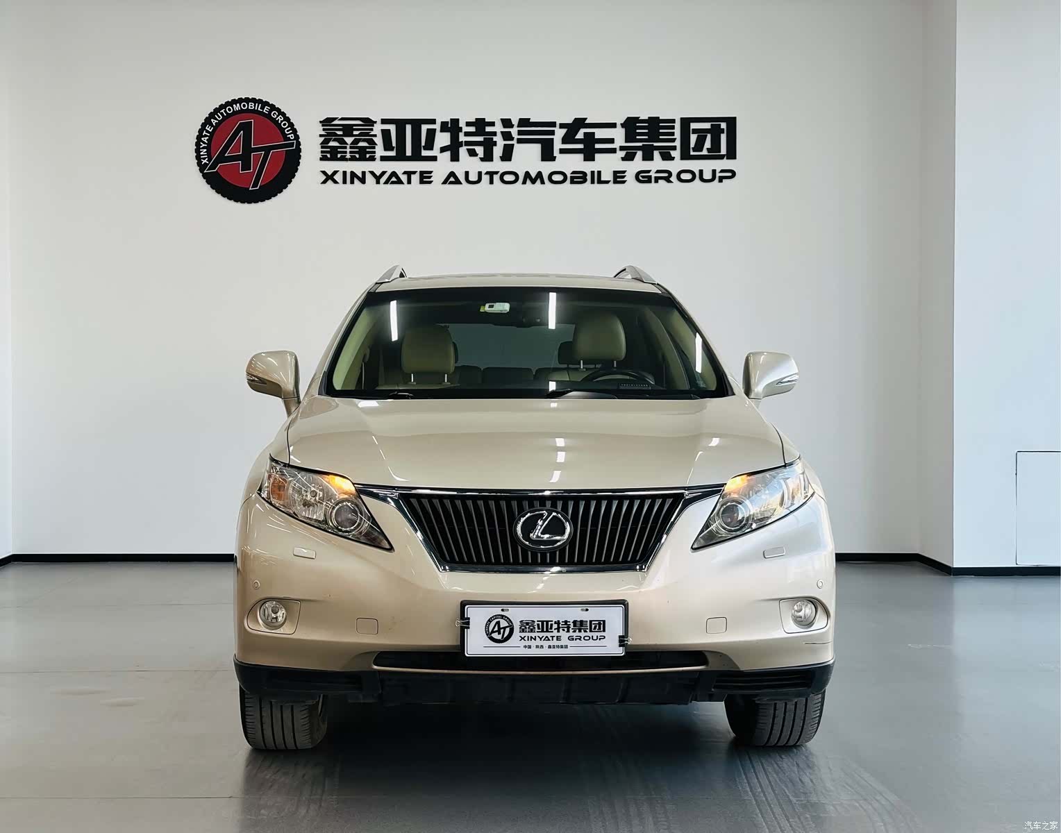 Lexus RX, 2011 3