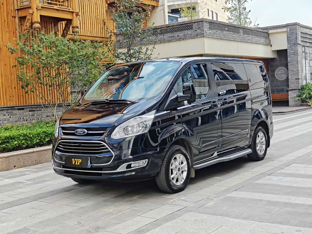 Ford Tourneo
