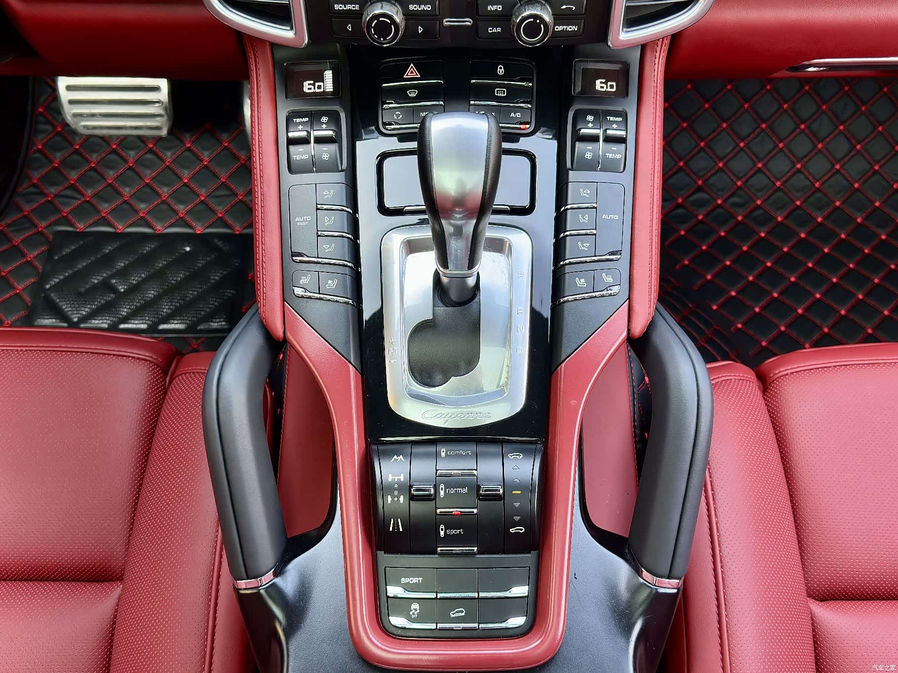 Porsche Cayenne, 2012 25
