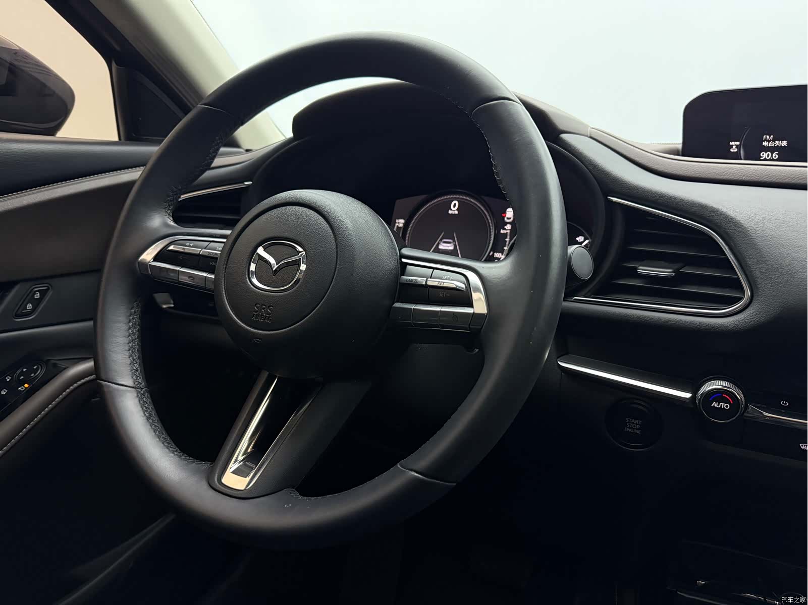 Mazda CX-30, 2021 13