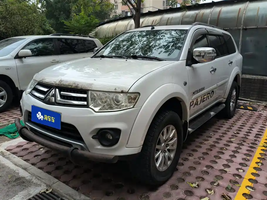 Mitsubishi Pajero Jinchang