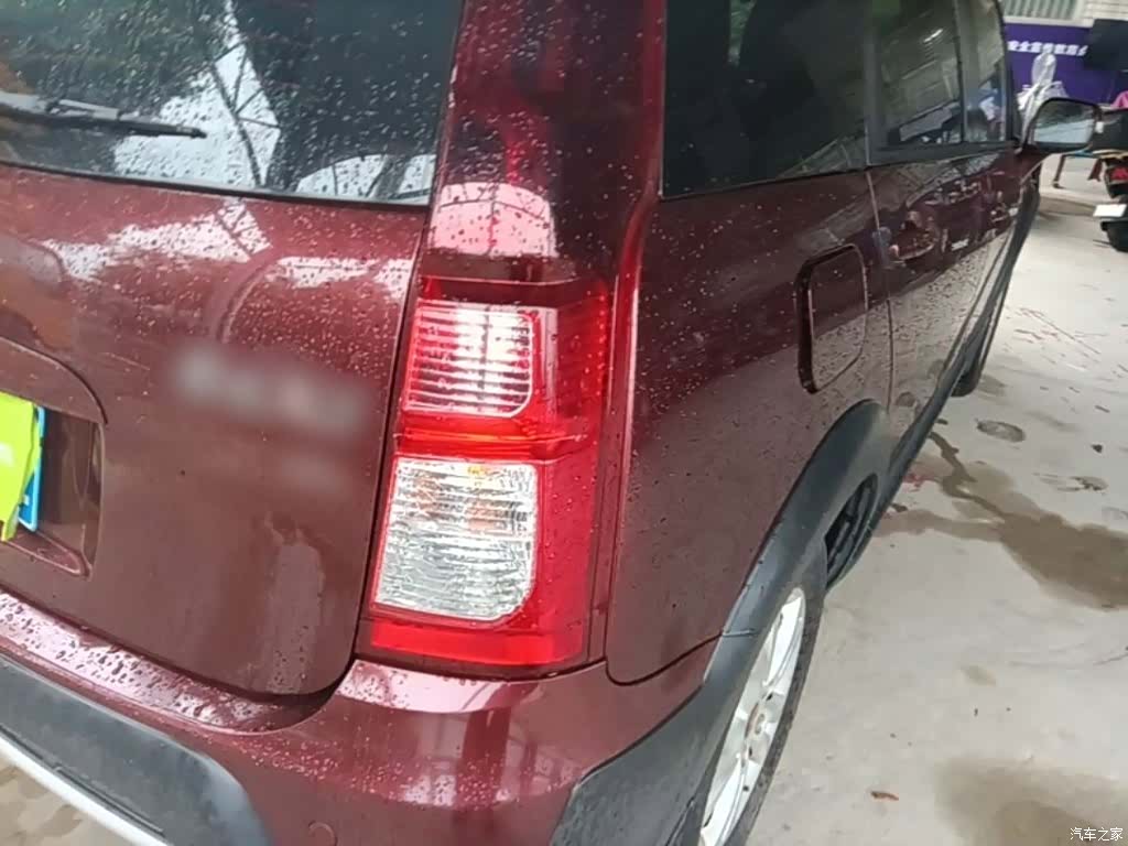 DongFeng X3, 2015 8