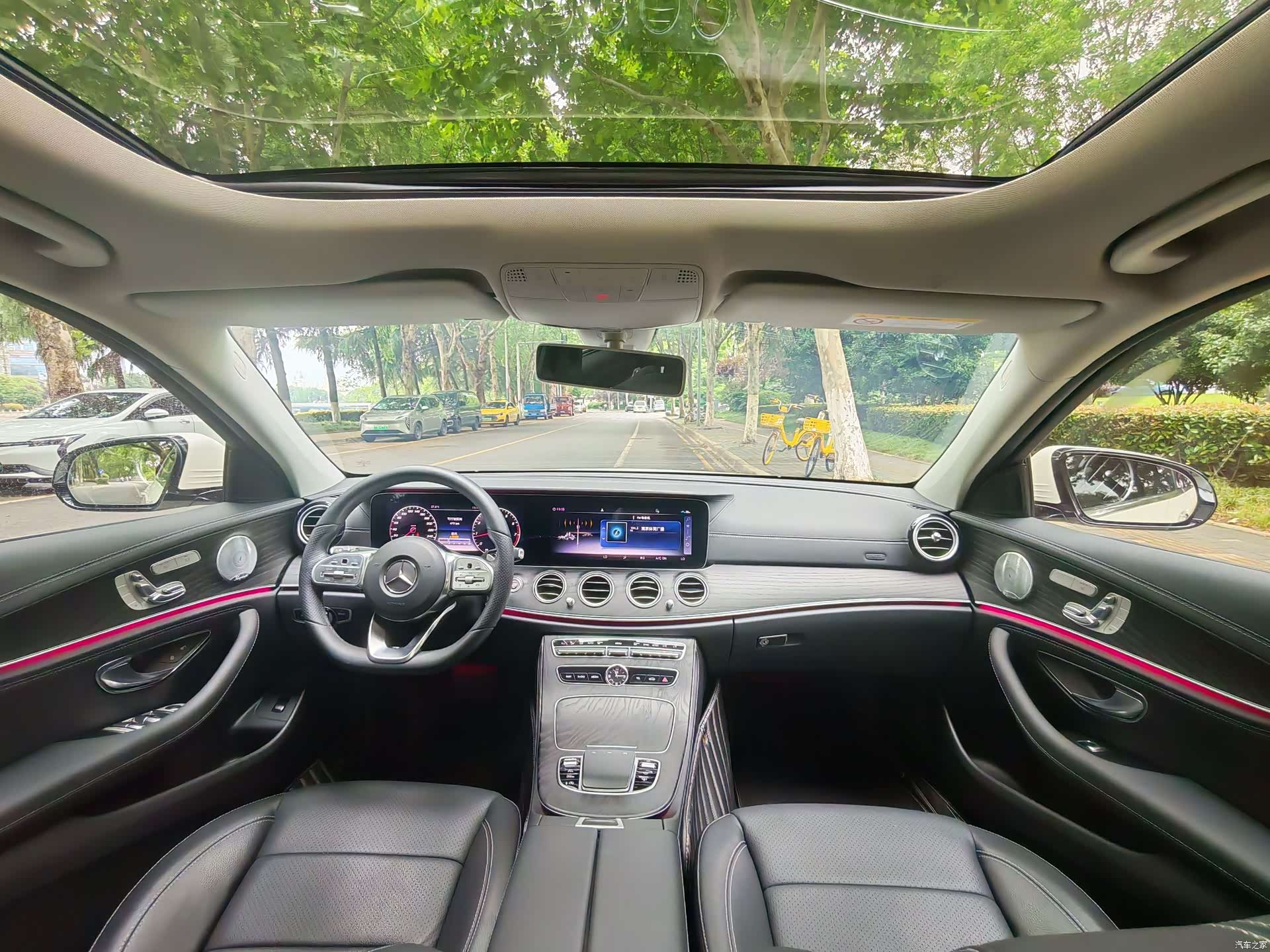 Mercedes-Benz E-Class, 2019 9