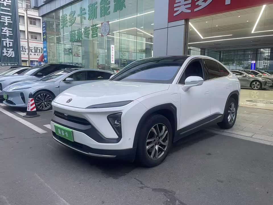 NIO EC6