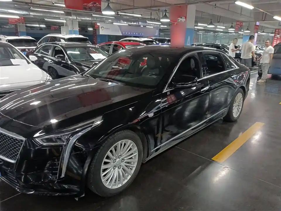 Cadillac CT6