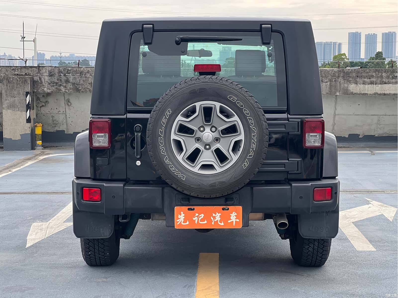 Jeep Wrangler, 2011 6