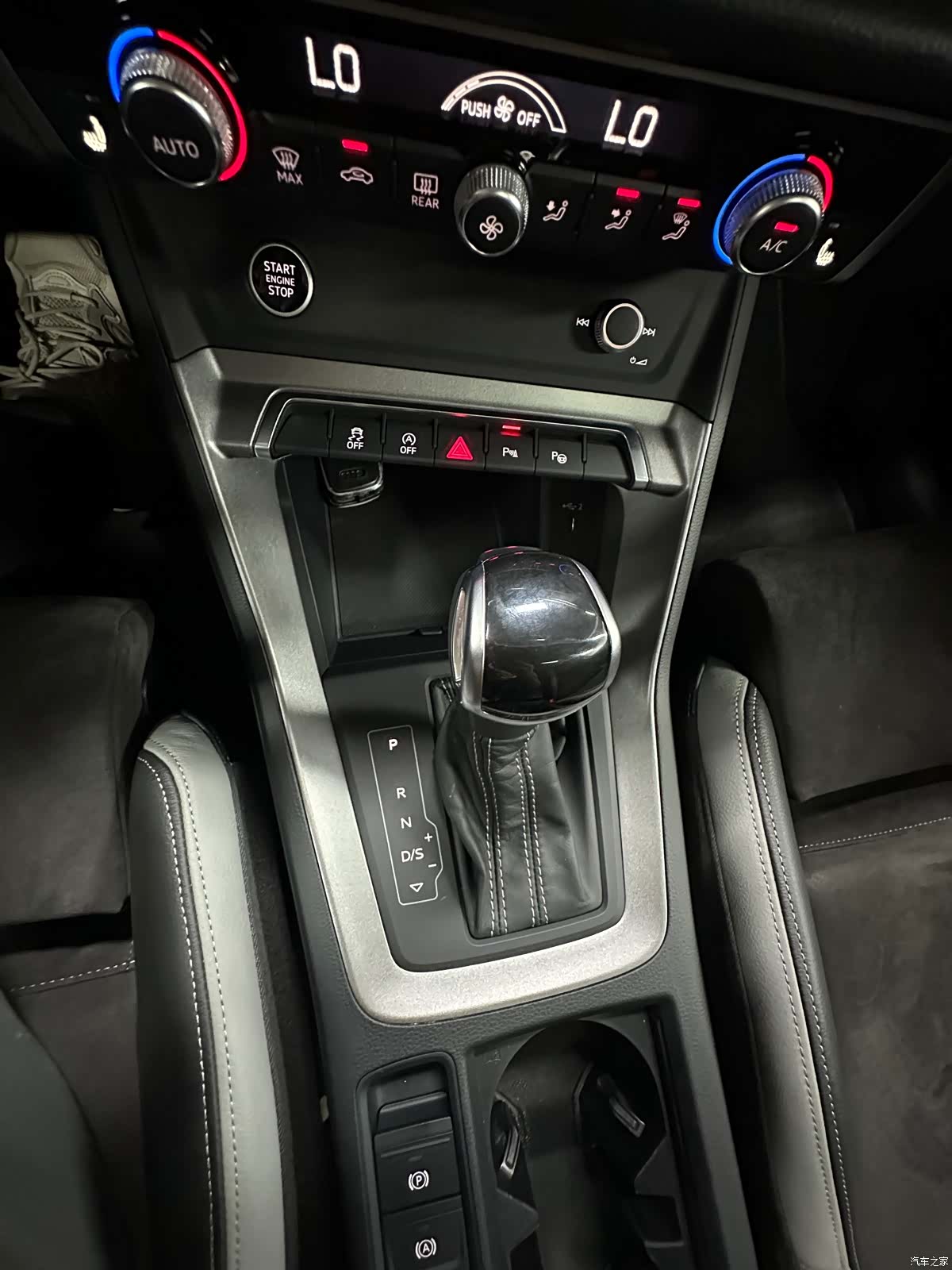 Audi Q3, 2022 25