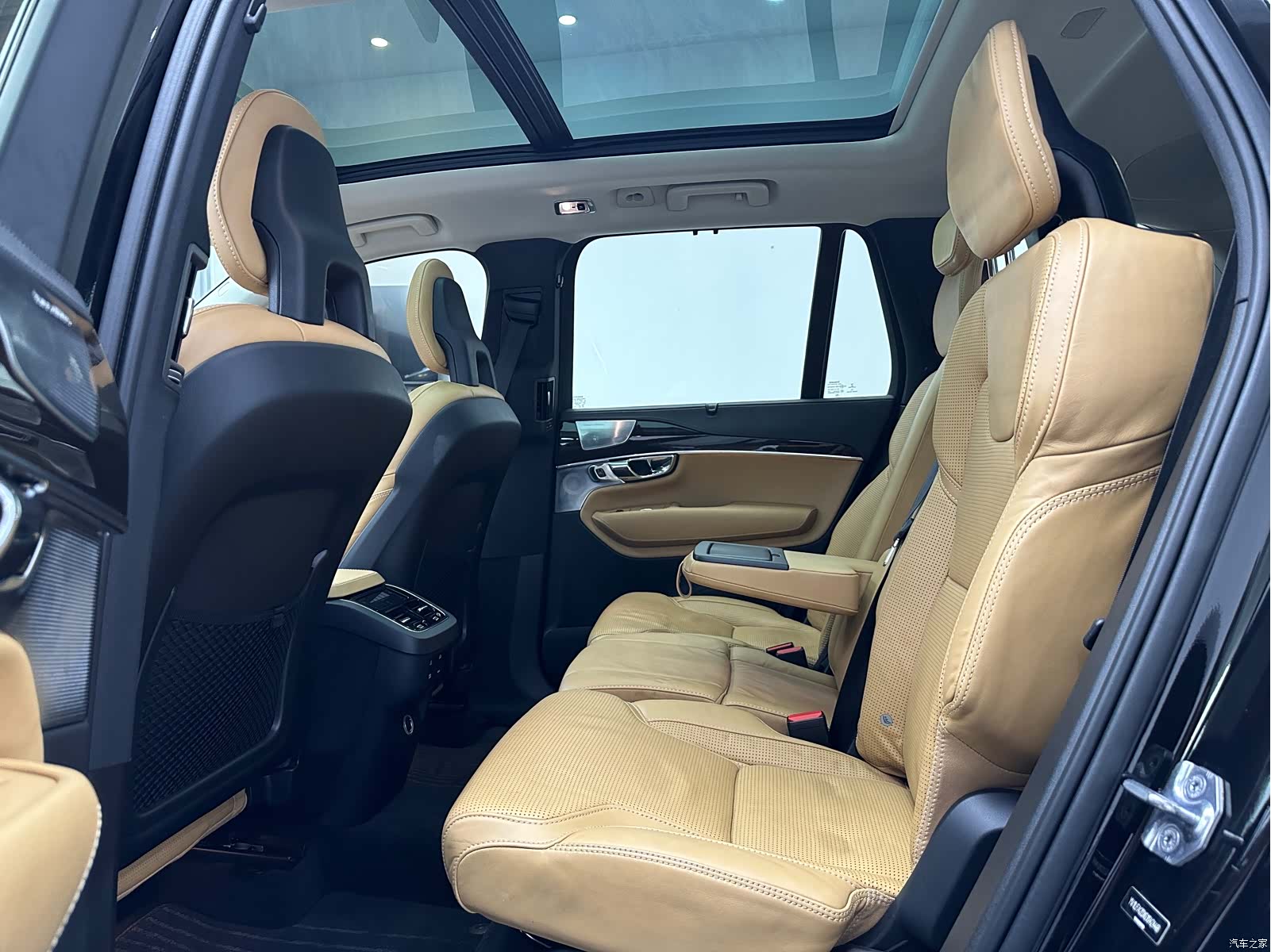 Volvo XC90, 2016 10
