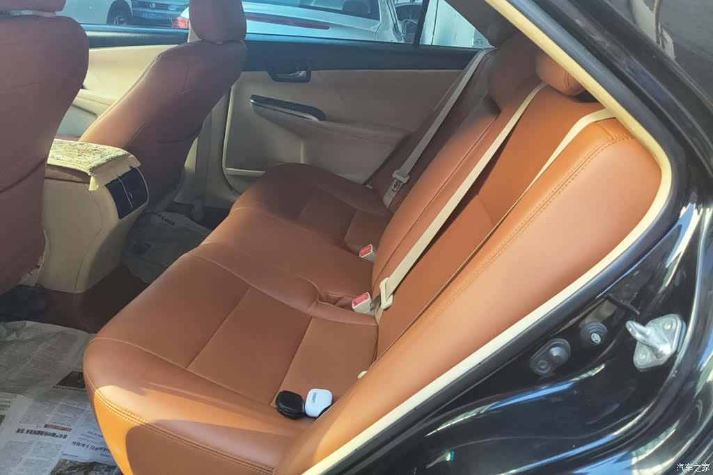 Toyota Camry, 2016 11