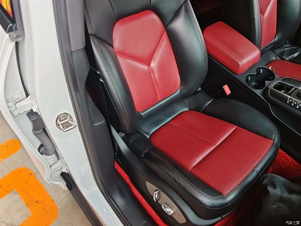 Porsche Macan, 2017 25