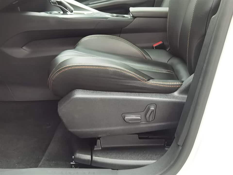 Peugeot 4008 Peugeot 4008