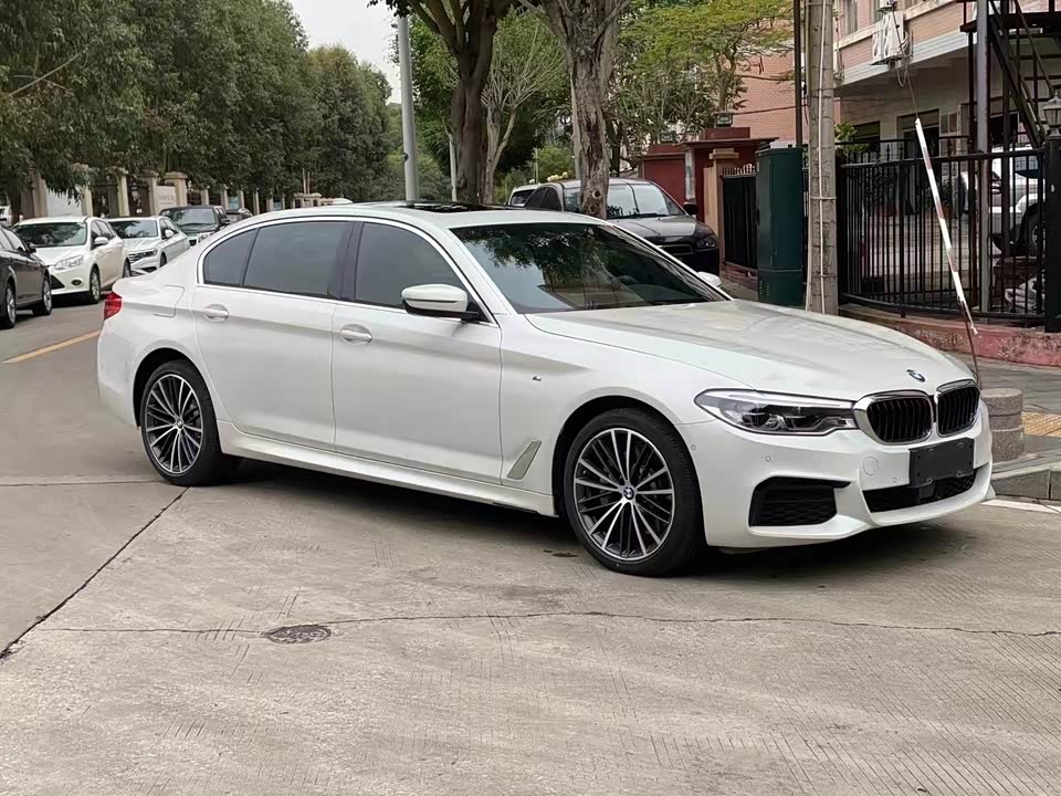 BMW 5 series BMW 5 series