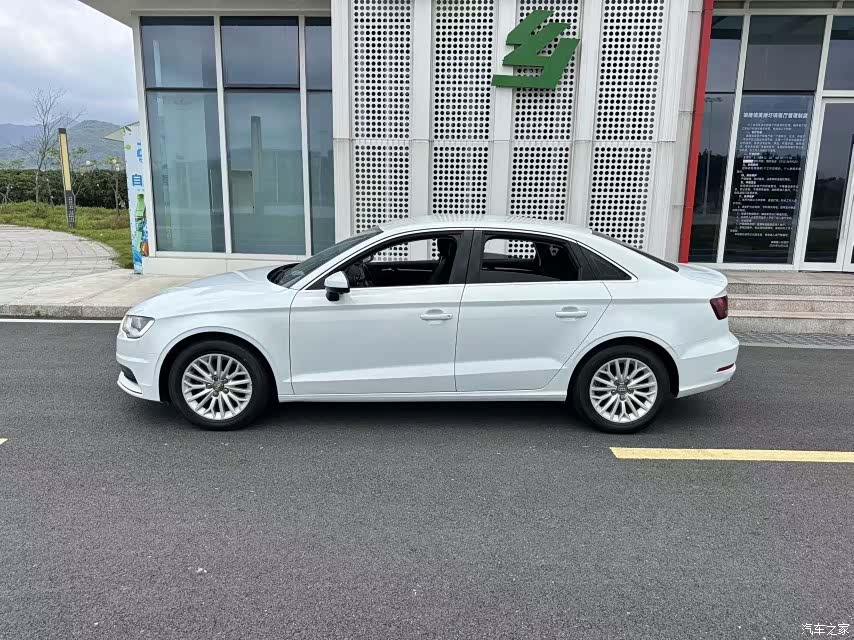 Audi A3, 2017 все фото