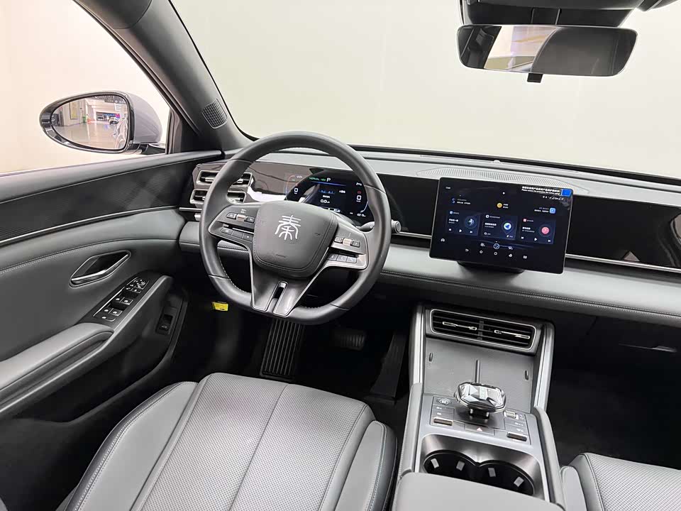 BYD Qin L