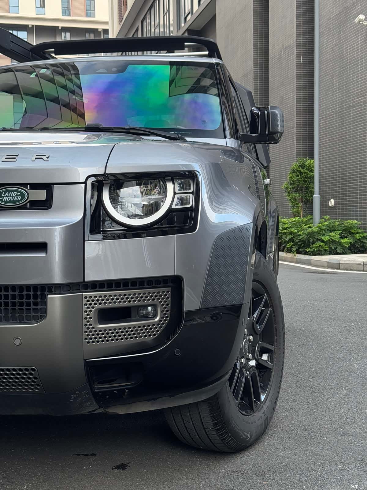 Land Rover Defender, 2021 8