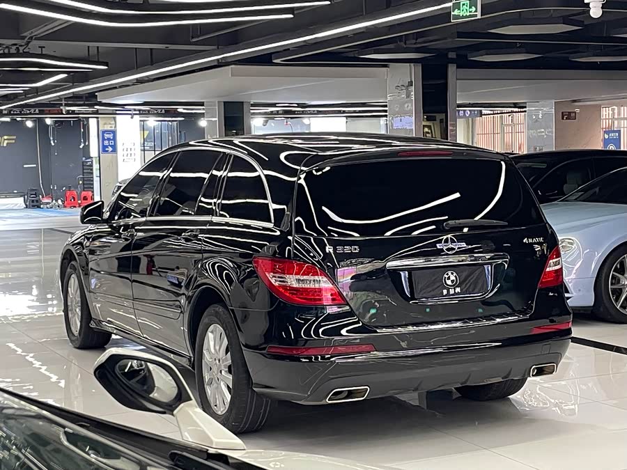 Mercedes-Benz R-Class 2017, фото 5