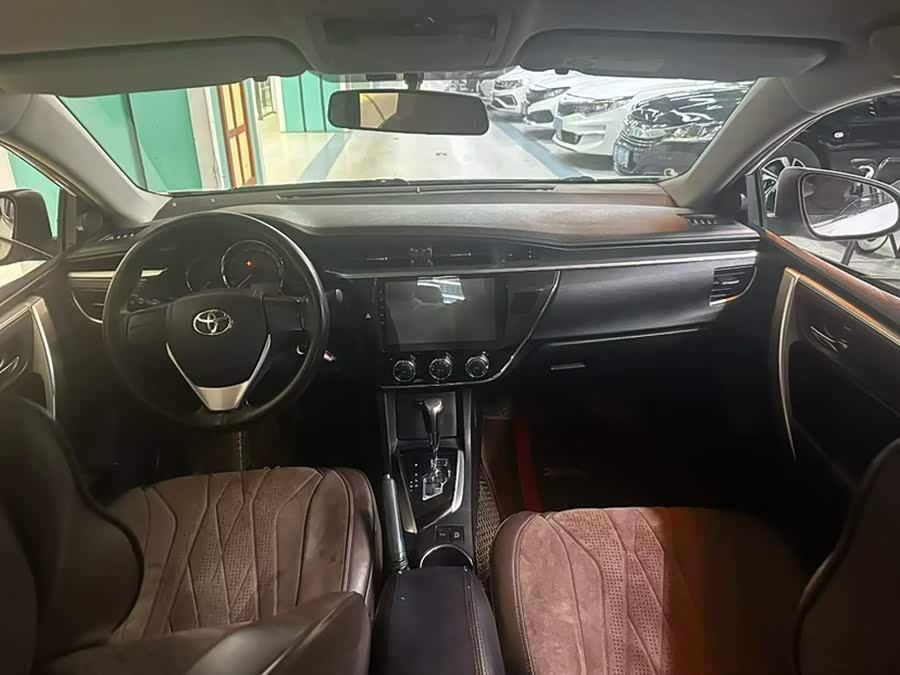 Toyota Corolla 2017, фото 7