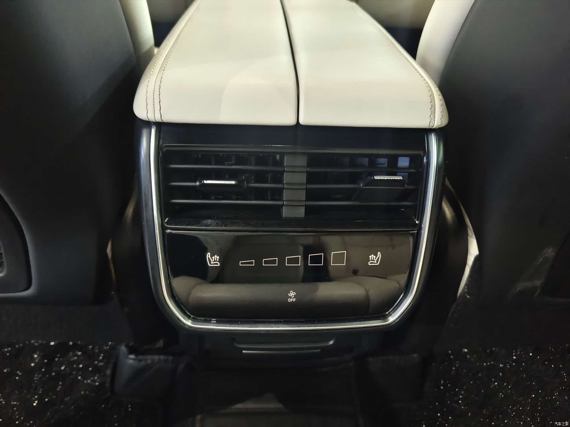 Lynk & Co 02, 2022 6