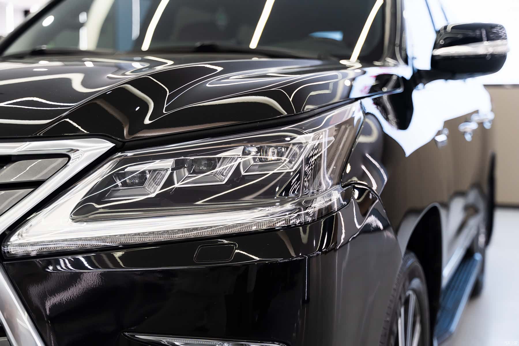 Lexus LX, 2020 7
