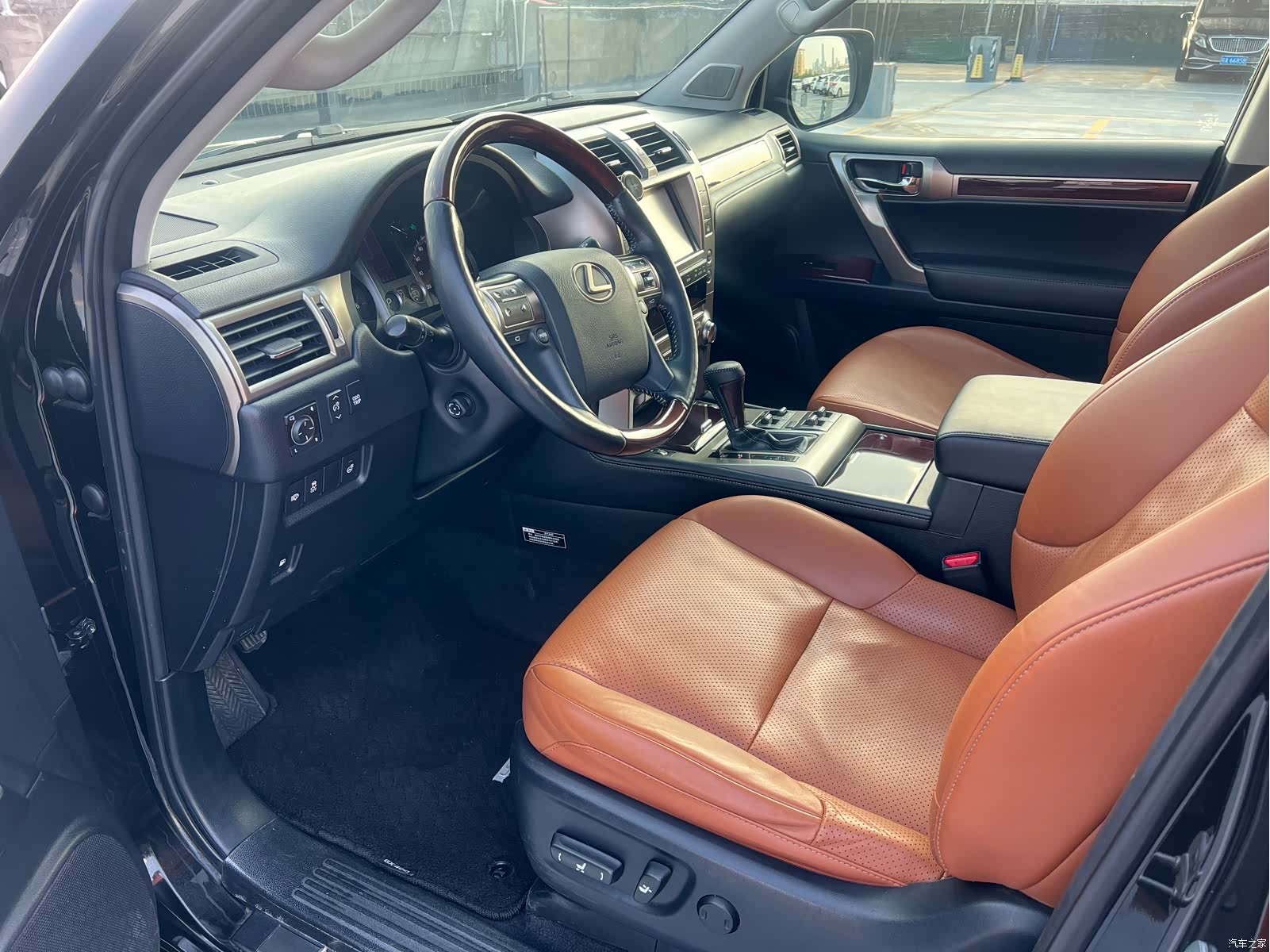 Lexus GX, 2015 11