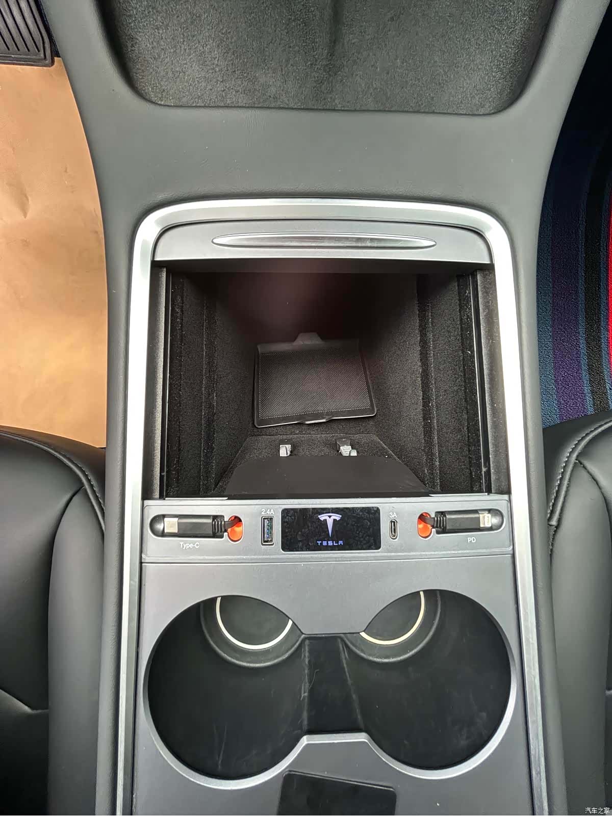 Tesla Model Y, 2023 7