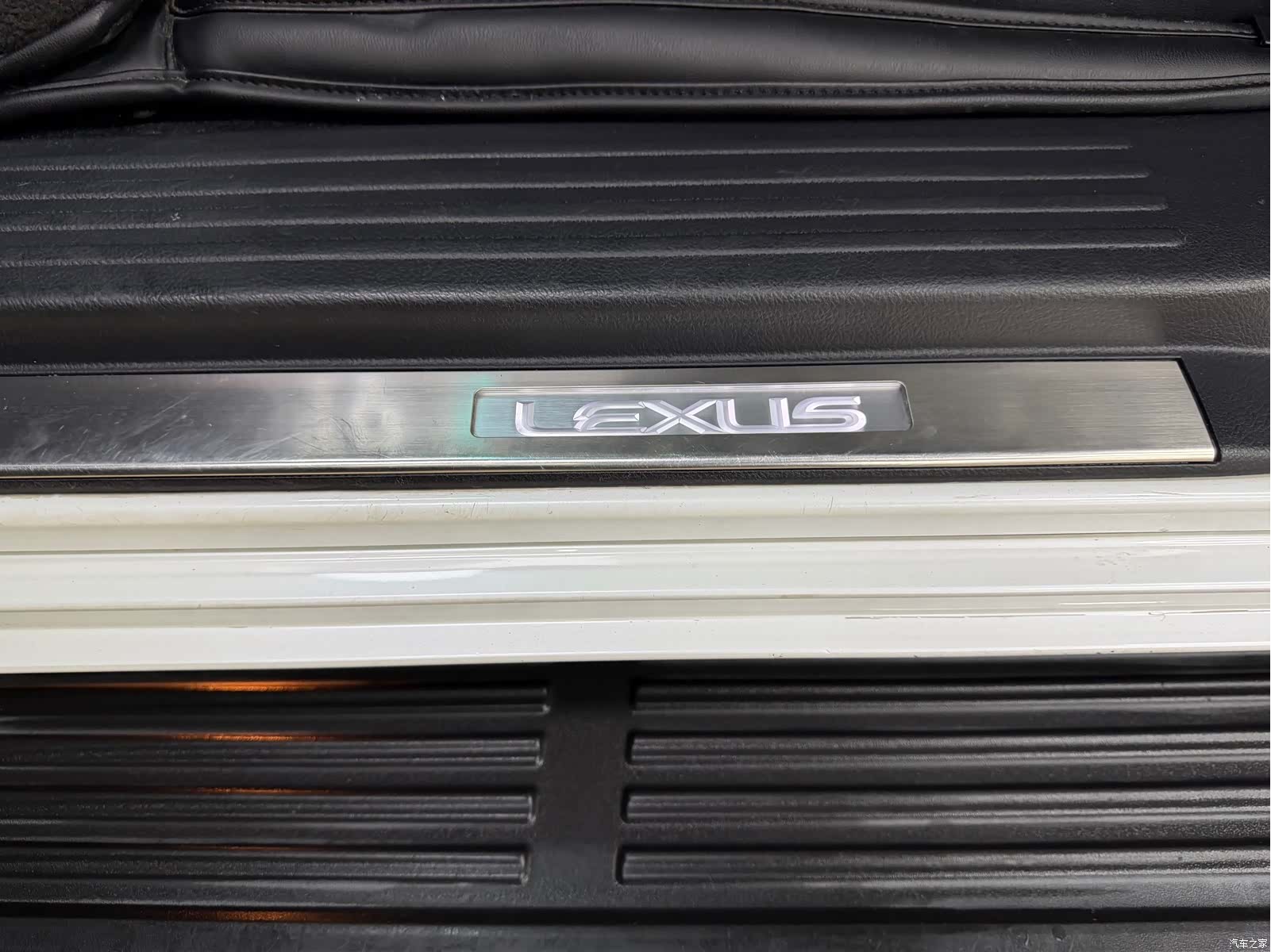 Lexus GX, 2012 28