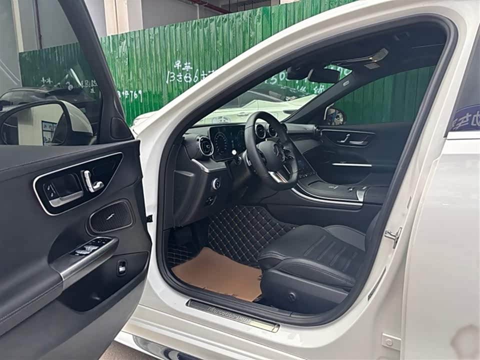 Mercedes-Benz Class C Mercedes-Benz Class C