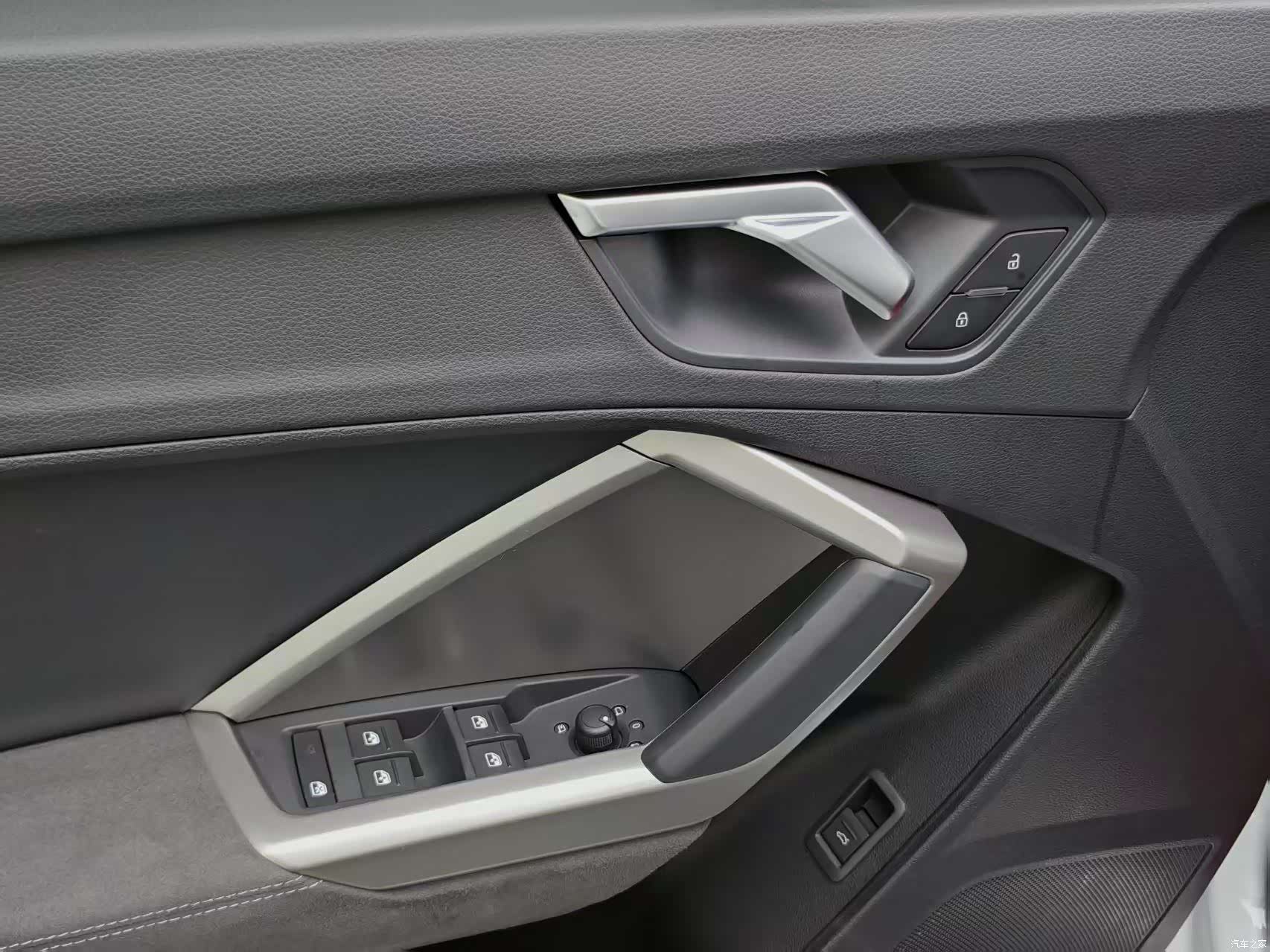 Audi Q3, 2023 18