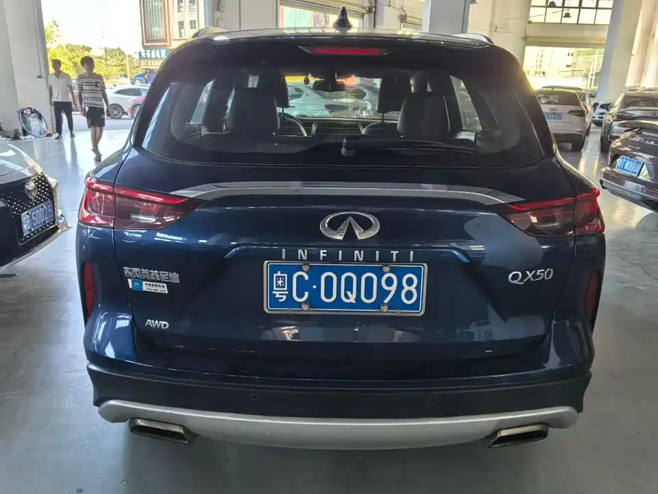 Infiniti QX50