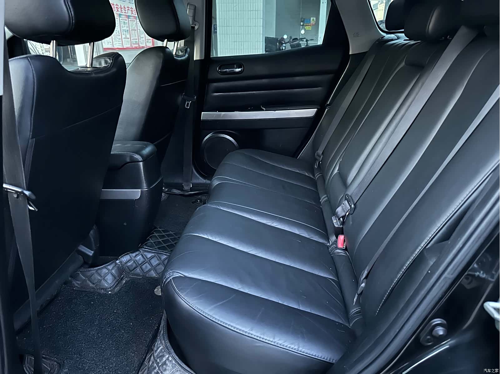 Mazda CX-7, 2011 14