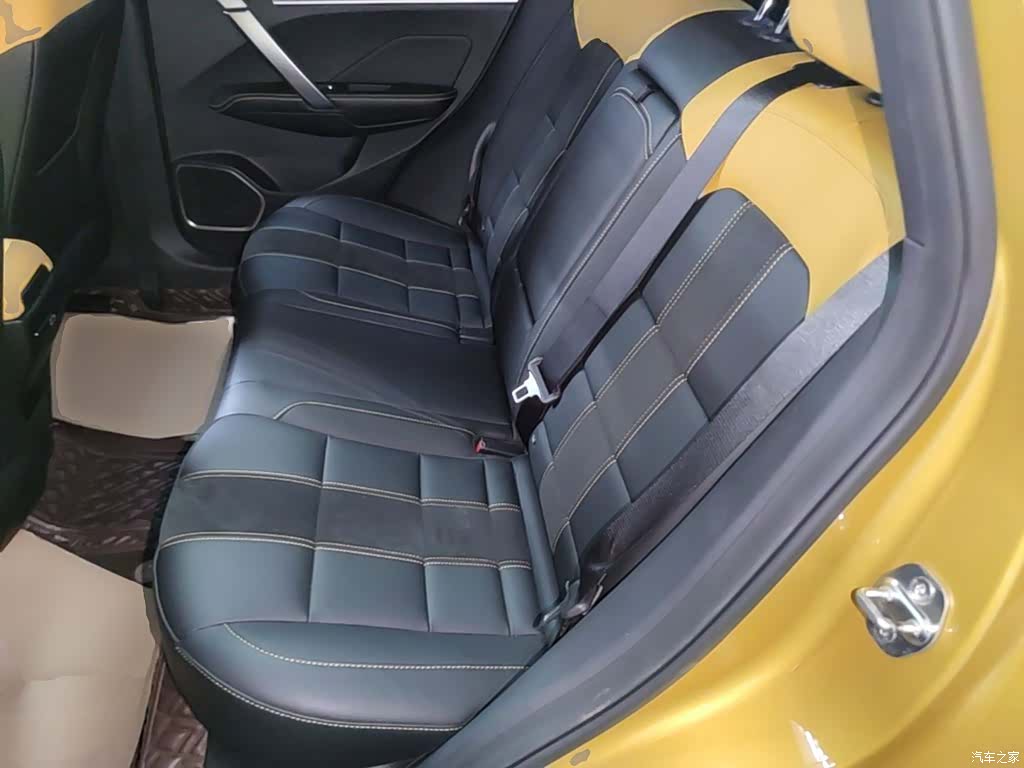 Geely Coolray, 2021 17